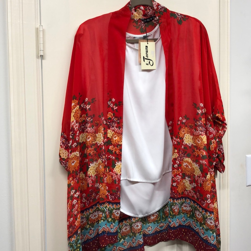 Boutique NWT white shell with red floral camisole